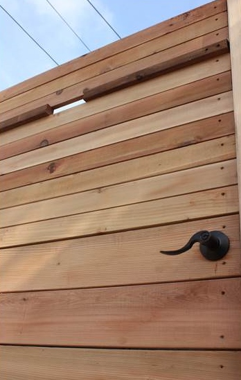 fence hardware and peep hole