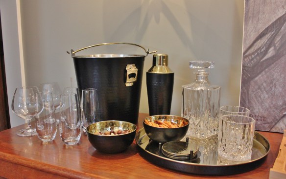 PC Home Holiday Black Bold Ice Bucket